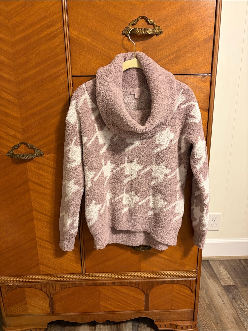 Barefoot Dreams Cozy Chic Knit Cowl Neck Sweater Mauve with Cream Size XS